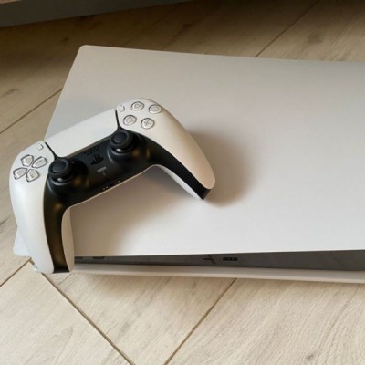 PS5 pro 1TB like new 99%